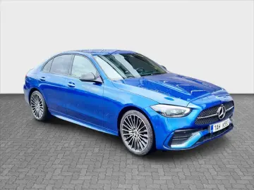 MERCEDES-BENZ Třídy C C 220d 4MATIC AMG Style Edition