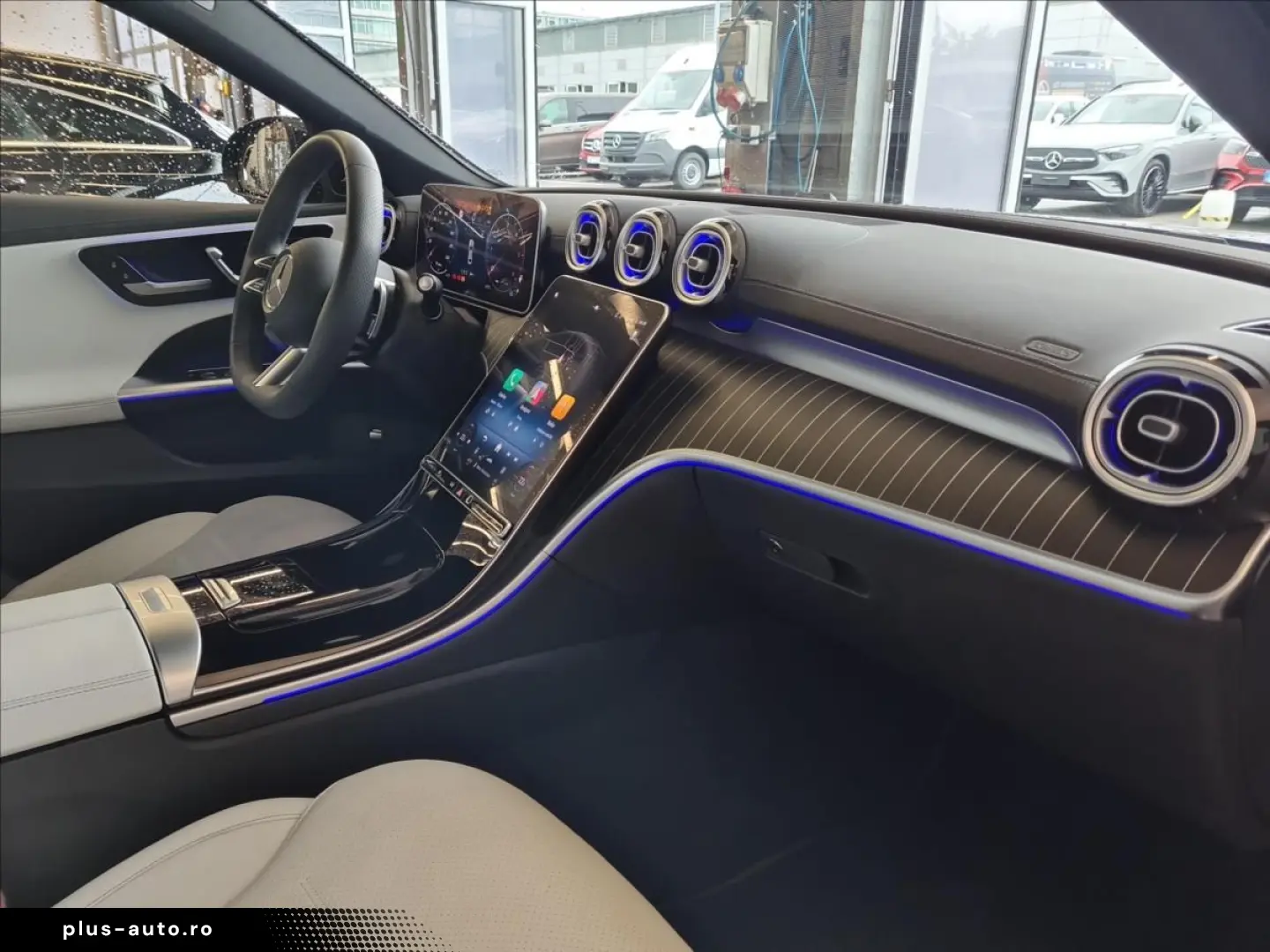 MERCEDES-BENZ Třídy C C 220d 4MATIC AMG Style Edition