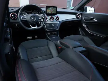 Mercedes-Benz Cla-250