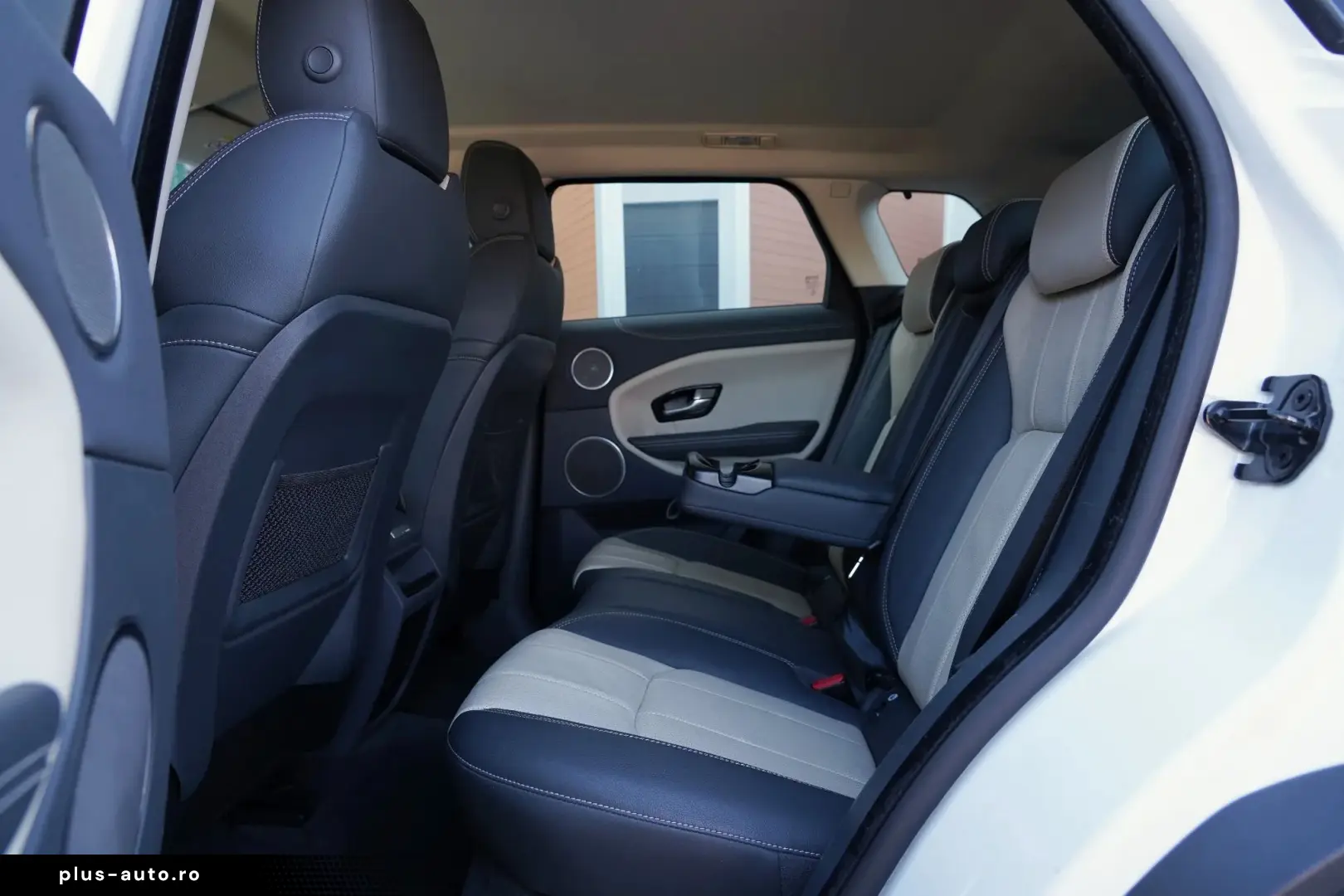 Land-Rover Range-Rover-Evoque