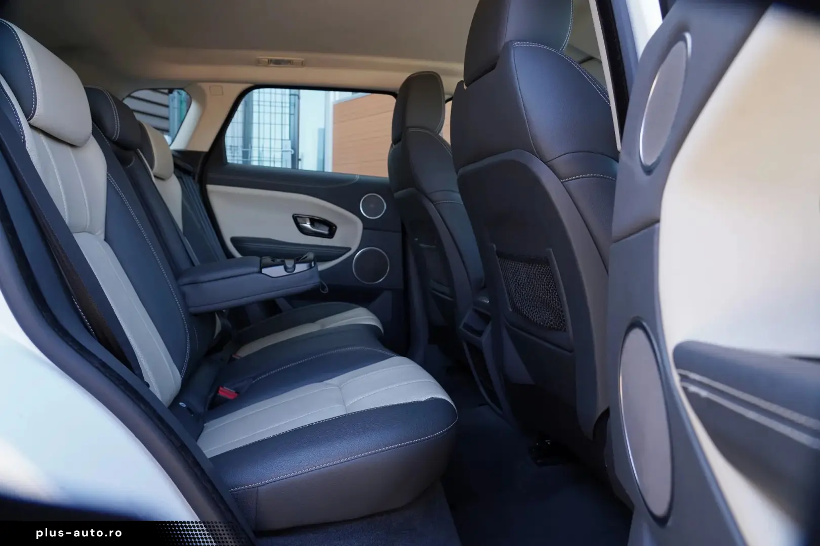 Land-Rover Range-Rover-Evoque