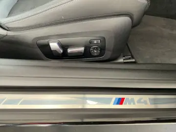 BMW M4  1.Hand xDrive Competitio M-Carbon-Keramik