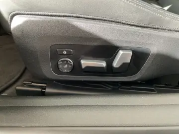 BMW M4  1.Hand xDrive Competitio M-Carbon-Keramik