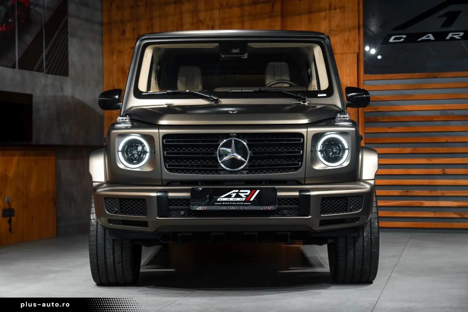 MERCEDES-BENZ G 500
