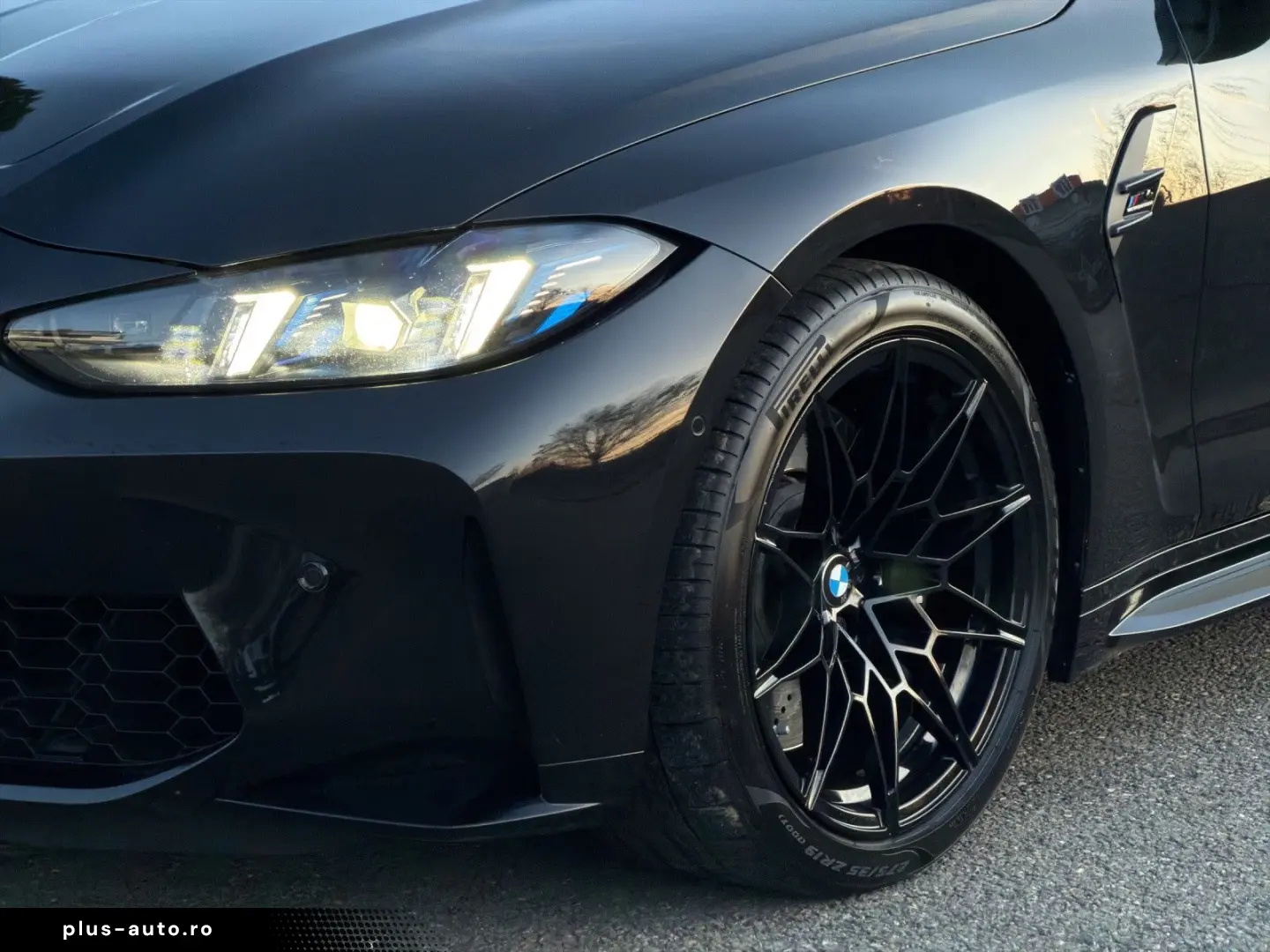 BMW M4 xDrive Competition LED HUD NAVI RFK ACC