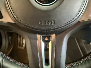 BMW M4 Cabrio Competition xDrive DRIVPACK LASER 360