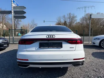 AUDI A8 50 TDI quattro S LINE MATRIX LED STAND HEADUP