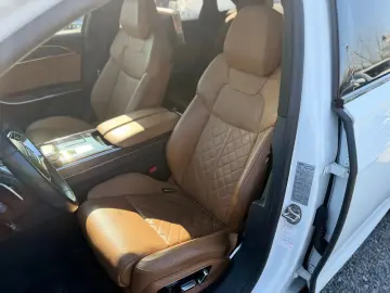 AUDI A8 50 TDI quattro S LINE MATRIX LED STAND HEADUP