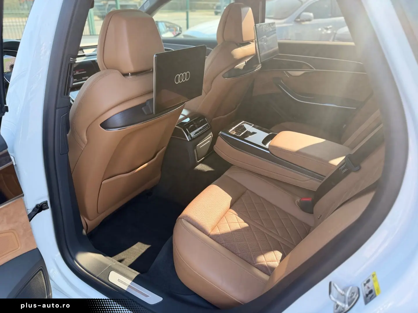 AUDI A8 50 TDI quattro S LINE MATRIX LED STAND HEADUP