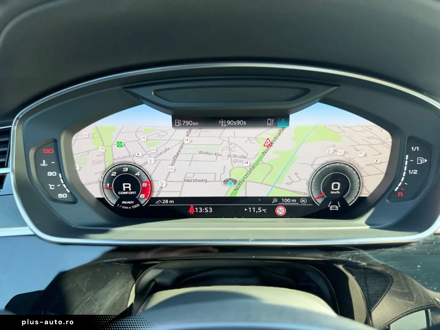 AUDI A8 50 TDI quattro S LINE MATRIX LED STAND HEADUP