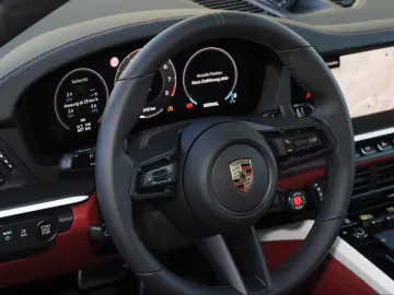 Porsche 992 911 Carrera S