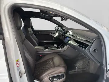 AUDI A8 50 TDI Q LM21 PANO AHK ST.HEIZ