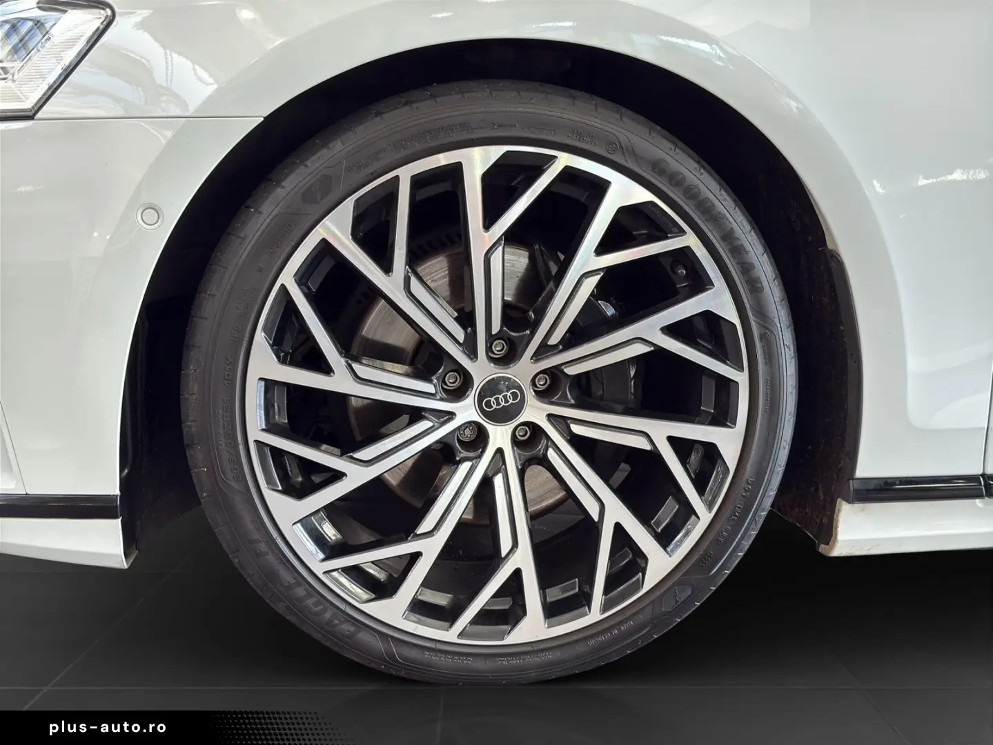 AUDI A8 50 TDI Q LM21 PANO AHK ST.HEIZ