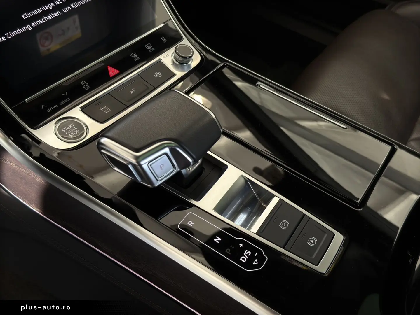 AUDI A8 50 TDI Q LM21 PANO AHK ST.HEIZ