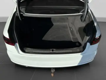 AUDI A8 50 TDI Q LM21 PANO AHK ST.HEIZ