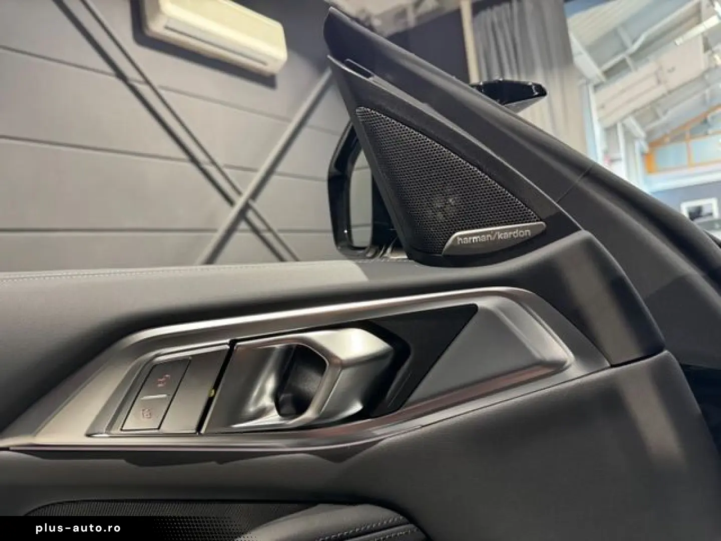 BMW M4 Cabrio Competition CARBON SITZE