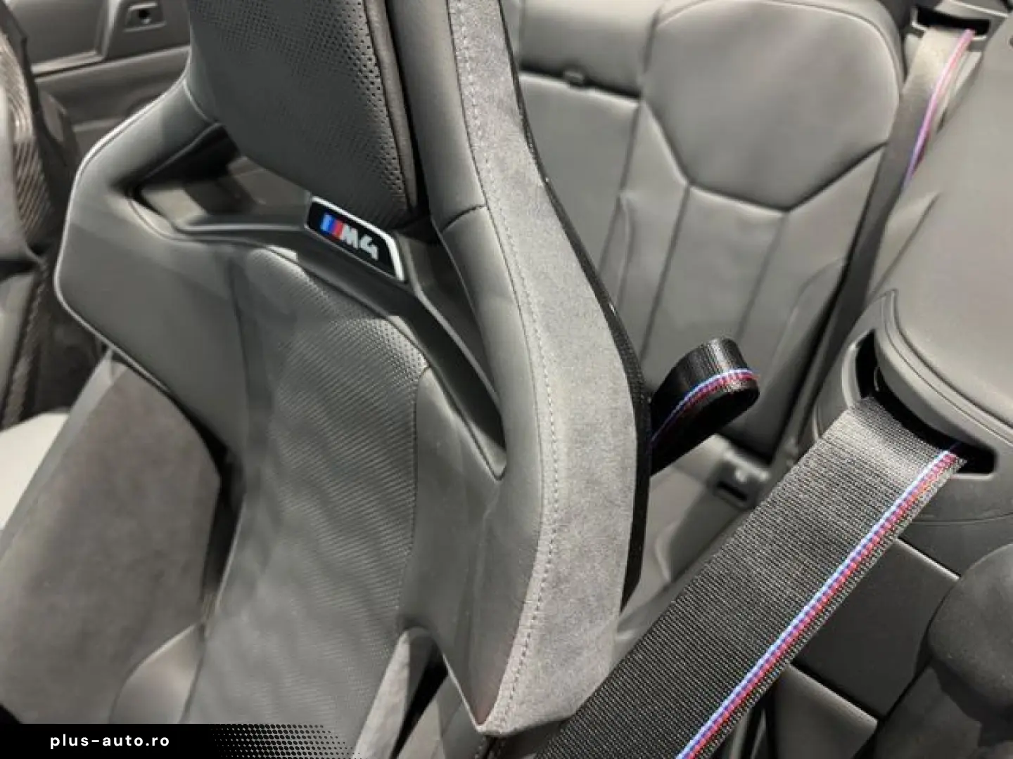 BMW M4 Cabrio Competition CARBON SITZE