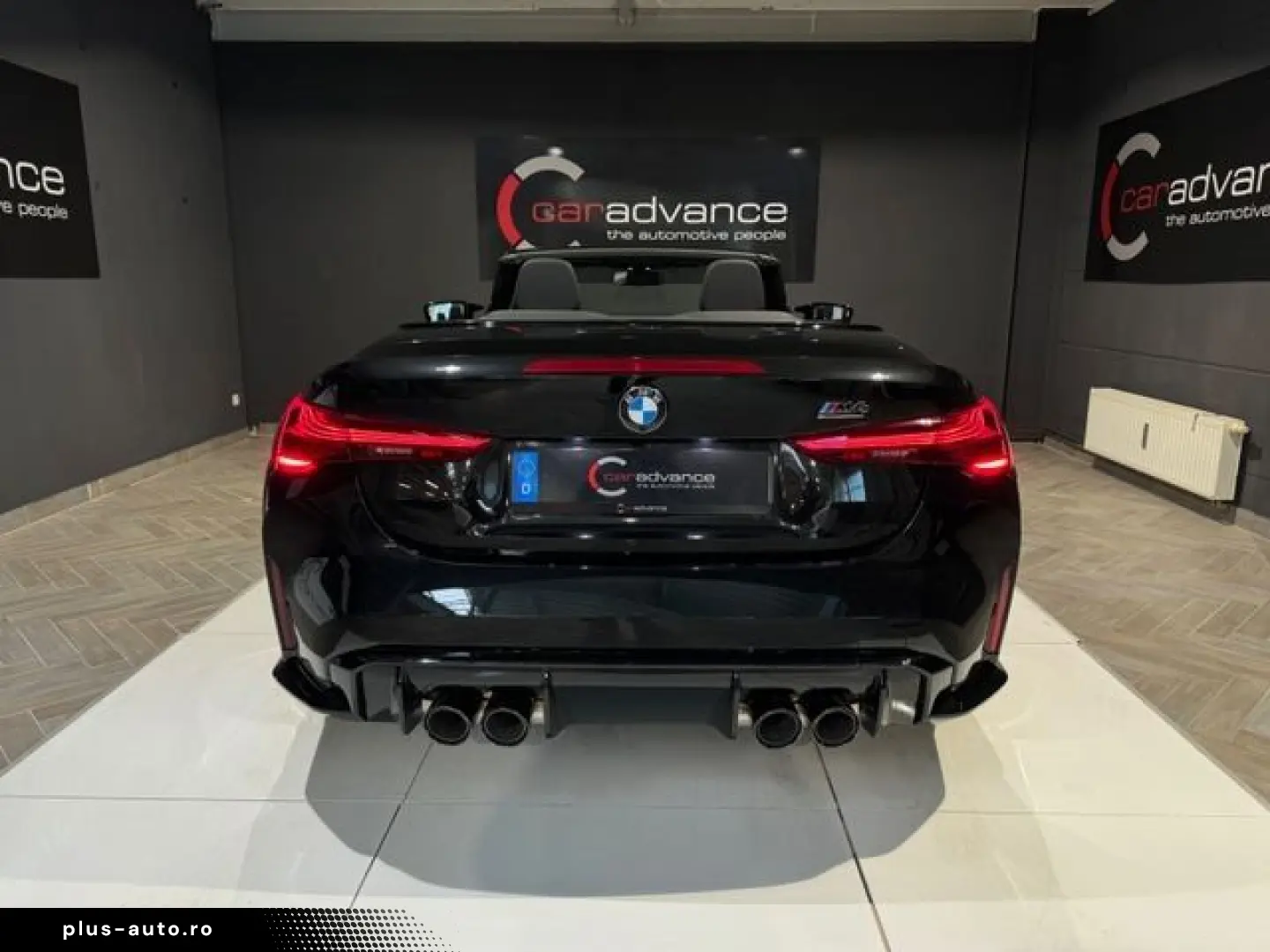 BMW M4 Cabrio Competition CARBON SITZE