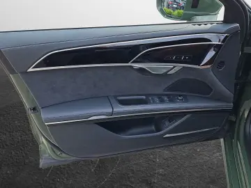 AUDI A8 50 TDI tiptronic quattro S-line NaviPlus Matr