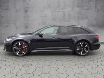 AUDI RS6 Avant 4.0TFSI qua Tiptr. KERAMIK HDMATRIX