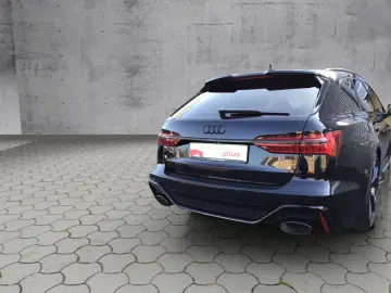 AUDI RS6 Avant 4.0TFSI qua Tiptr. KERAMIK HDMATRIX