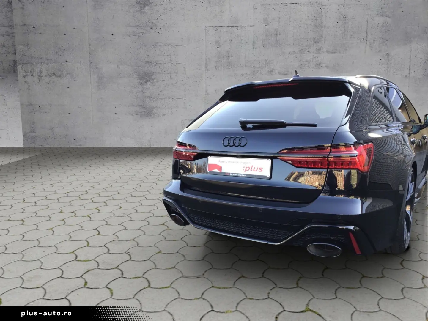 AUDI RS6 Avant 4.0TFSI qua Tiptr. KERAMIK HDMATRIX
