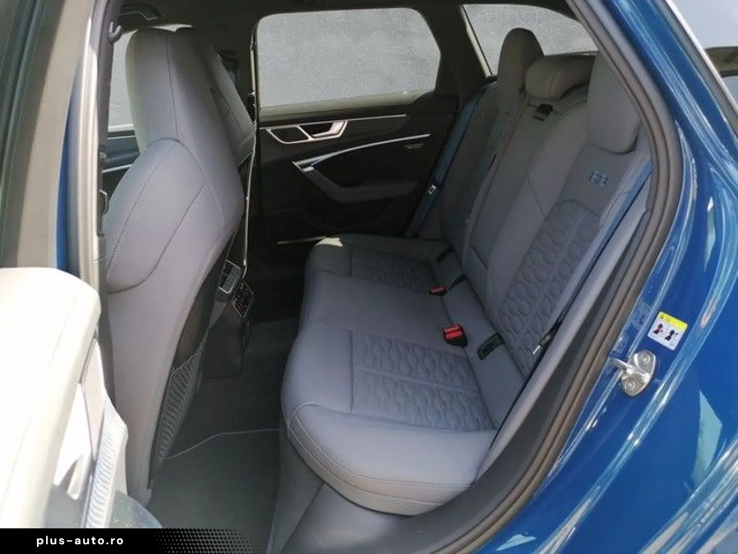 AUDI RS 6 Avant 4.0 Tiptronic quattro performance AHK