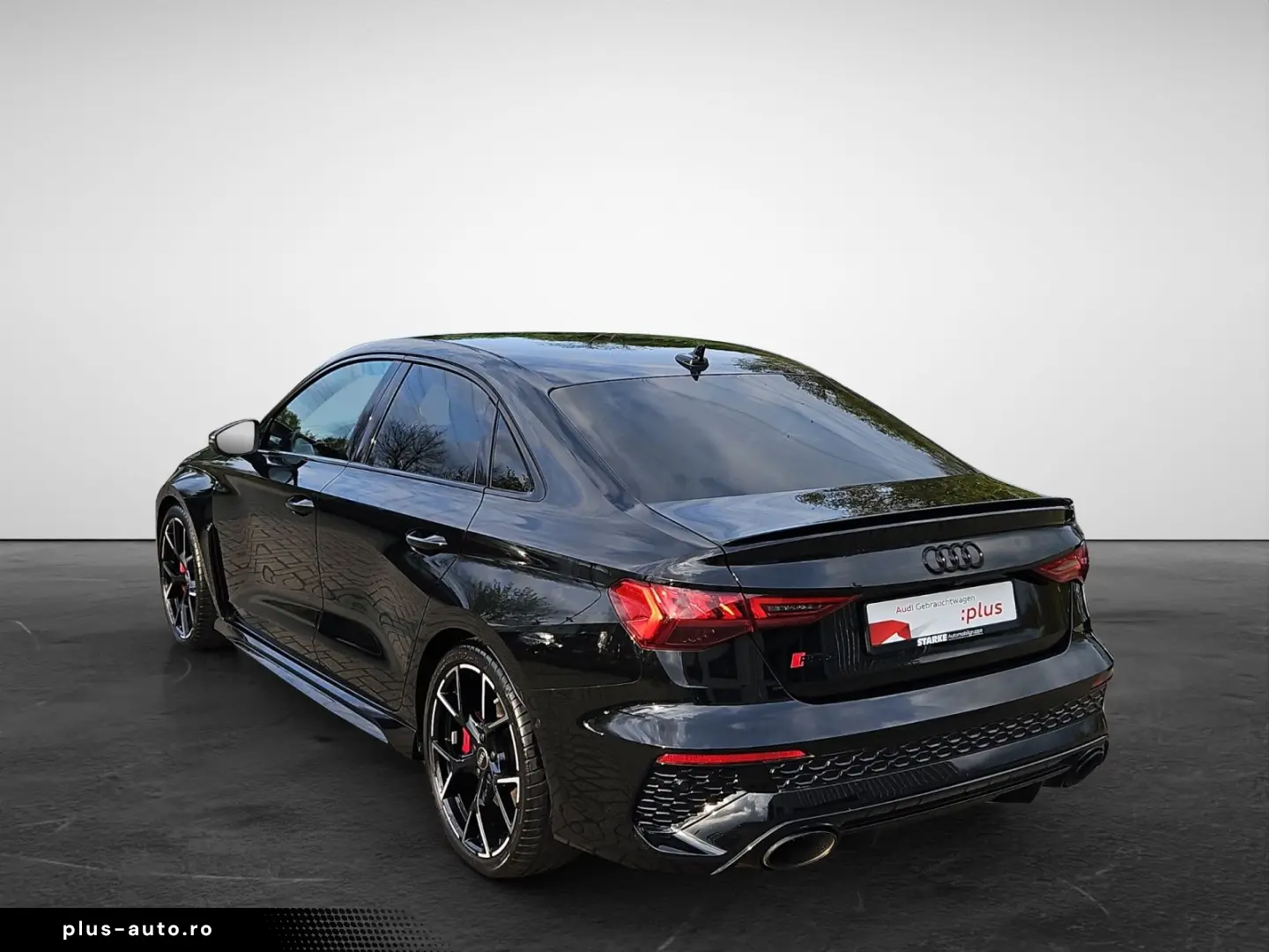 AUDI RS 3 Limousine S tronic quattro ASI LED 19-Zoll