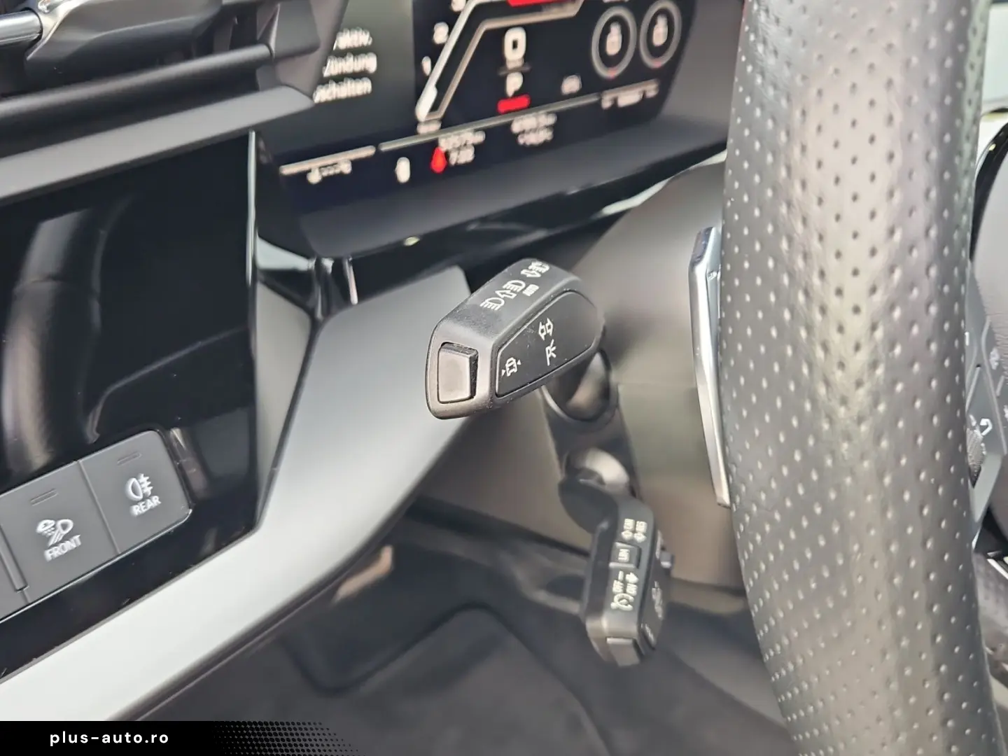 AUDI RS 3 Limousine S tronic quattro ASI LED 19-Zoll