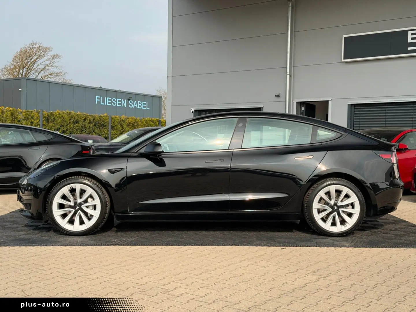 TESLA MODEL 3 LONG RANGE DUAL MOTOR   AMD RYZEN