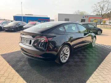 TESLA MODEL 3 LONG RANGE DUAL MOTOR   AMD RYZEN