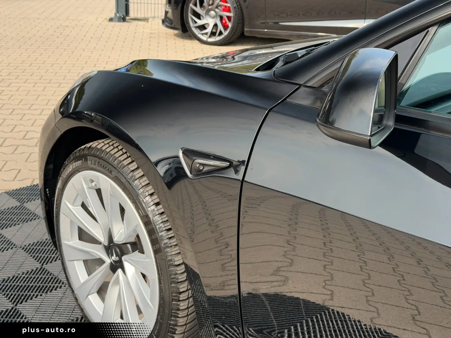 TESLA MODEL 3 LONG RANGE DUAL MOTOR   AMD RYZEN