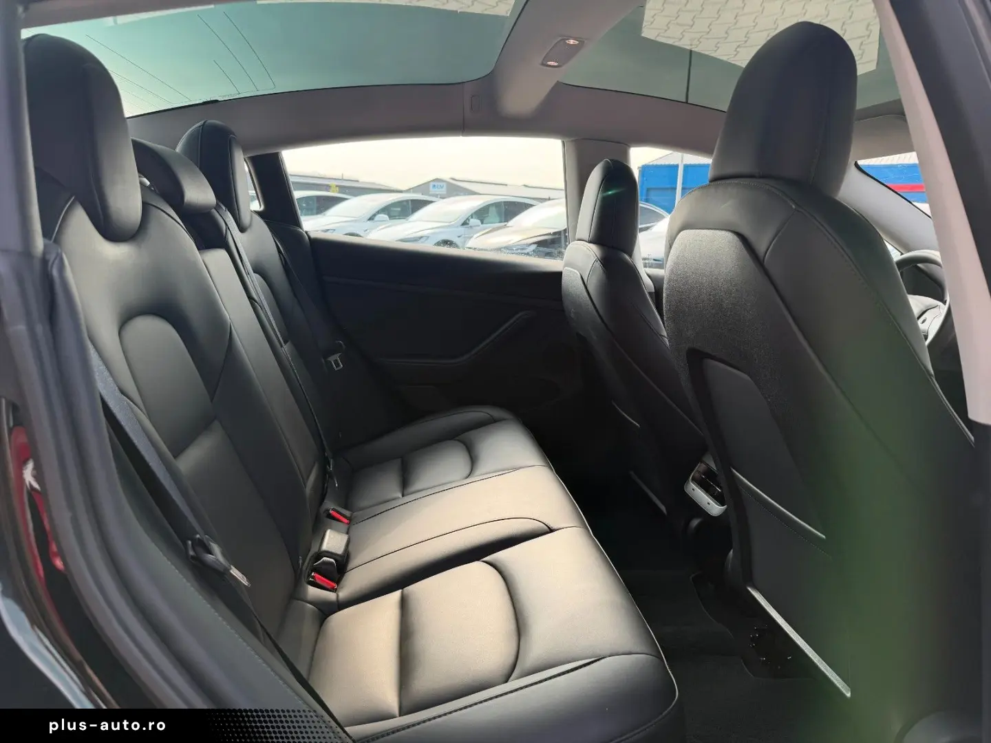 TESLA MODEL 3 LONG RANGE DUAL MOTOR   AMD RYZEN