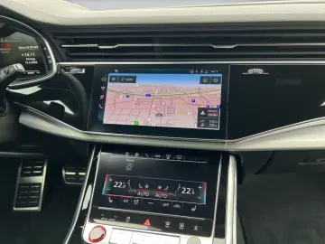 AUDI SQ7 SUV tiptronic 4.0 TFSI quattro  ACC HUD