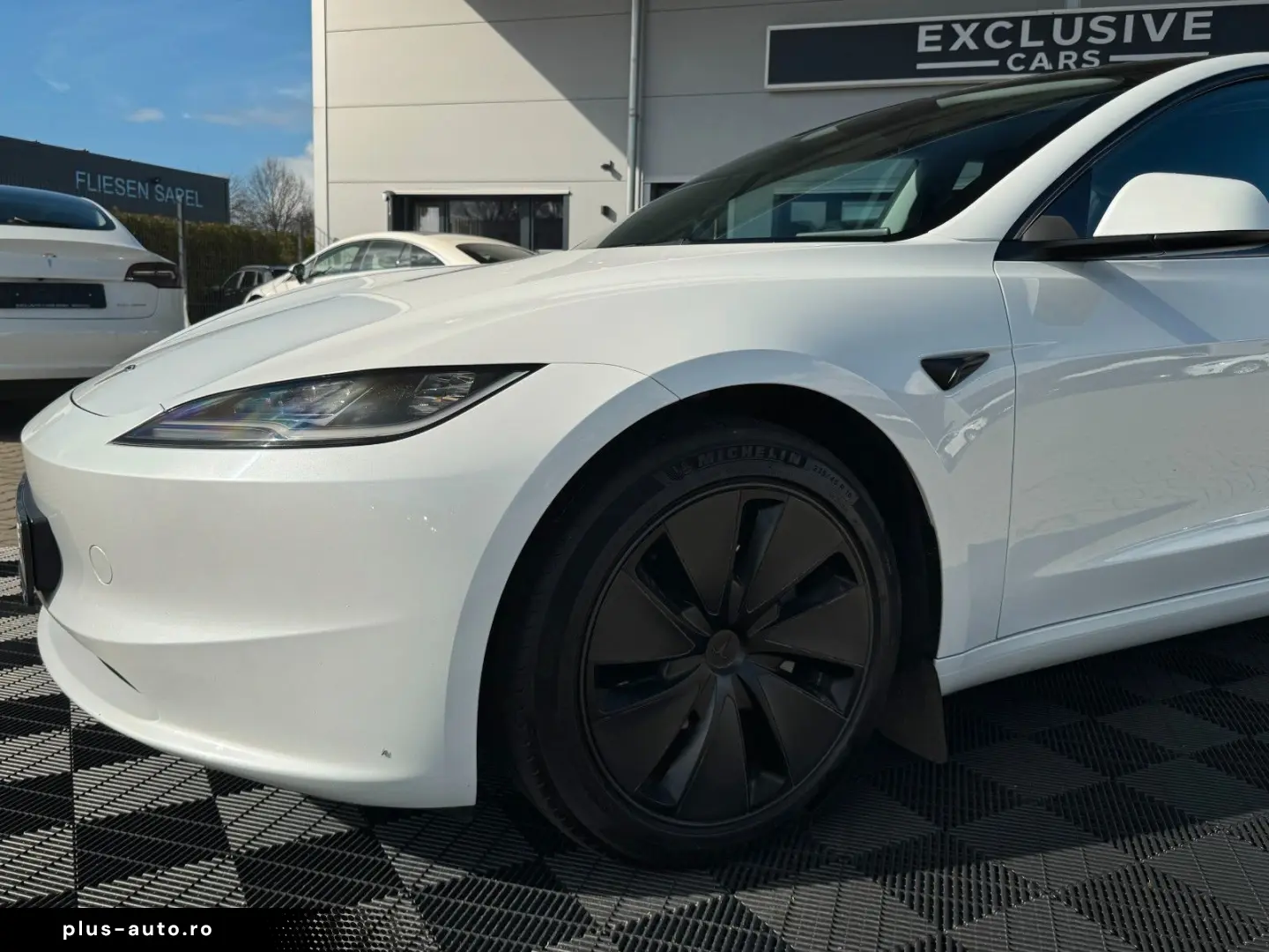 TESLA MODEL 3 HIGHLAND LR AWD   HW4   TOW PACKAGE