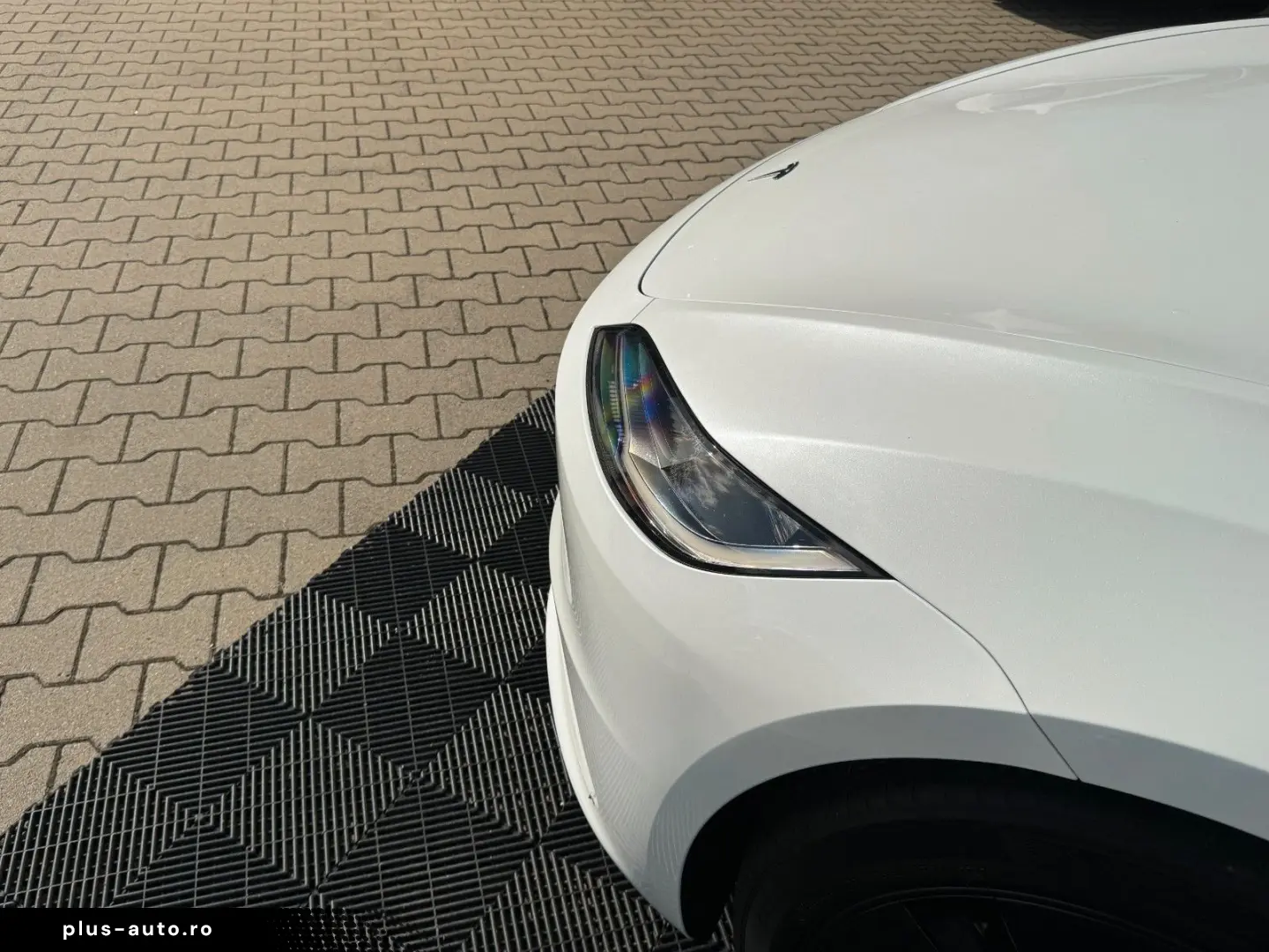 TESLA MODEL 3 HIGHLAND LR AWD   HW4   TOW PACKAGE