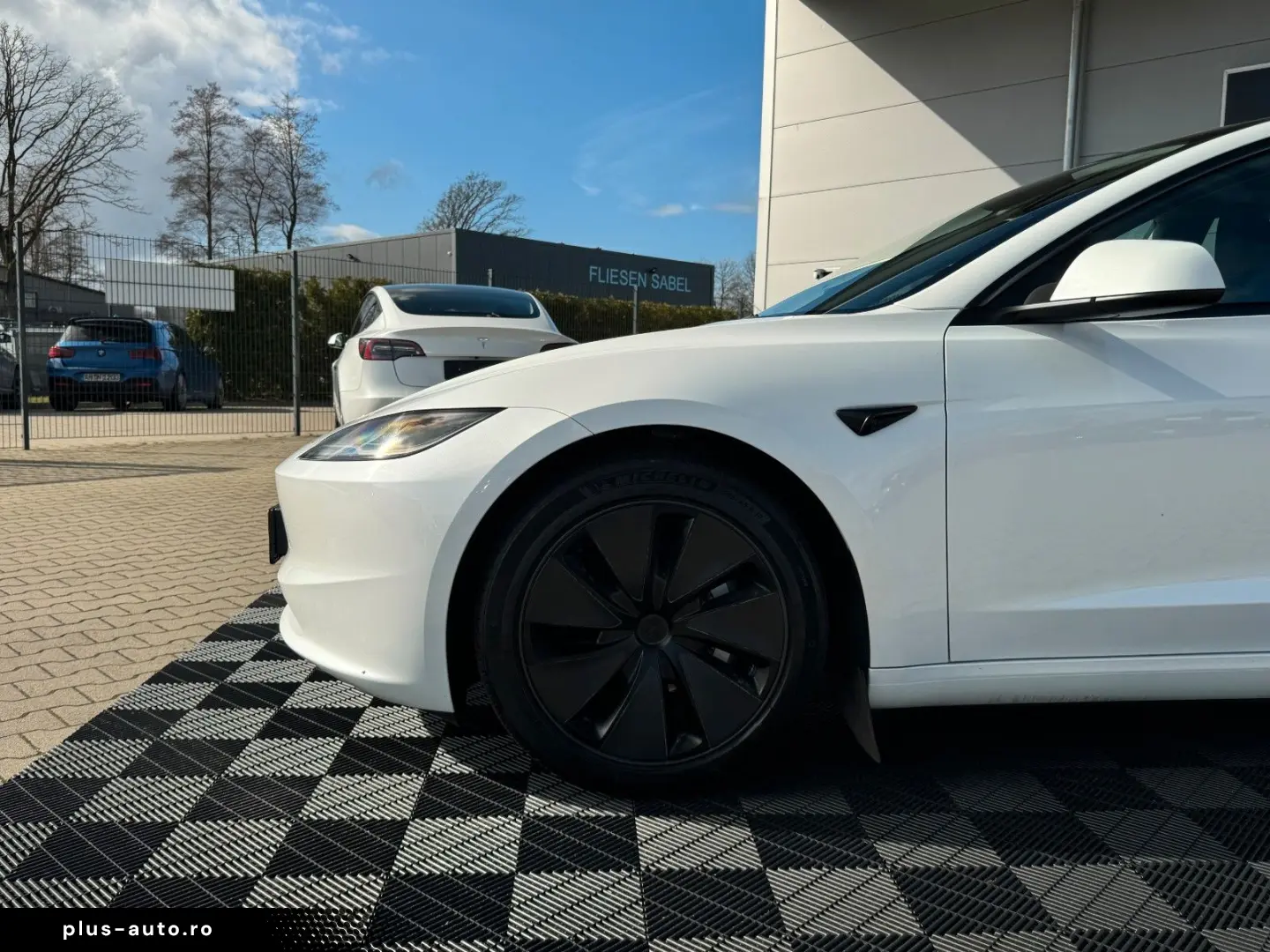 TESLA MODEL 3 HIGHLAND LR AWD   HW4   TOW PACKAGE