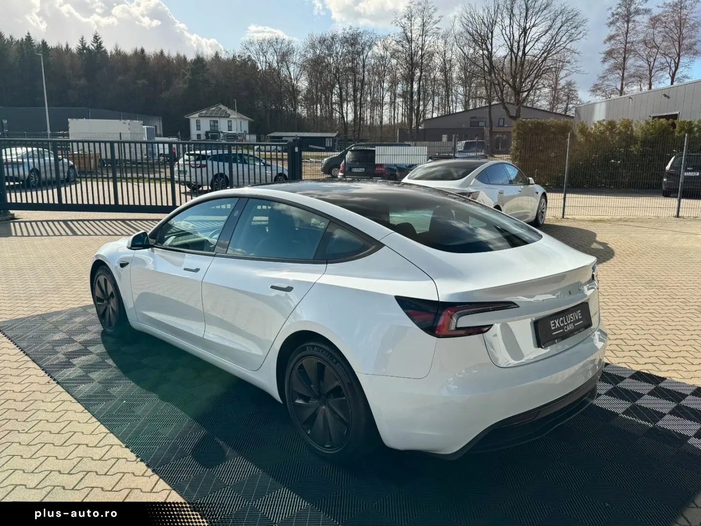 TESLA MODEL 3 HIGHLAND LR AWD   HW4   TOW PACKAGE