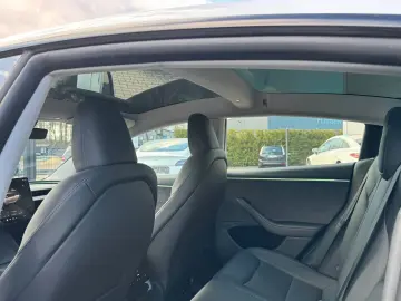 TESLA MODEL 3 HIGHLAND LR AWD   HW4   TOW PACKAGE