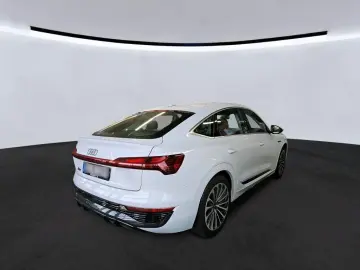 AUDI Q8 SPORTBACK E-TRON SLINE MATRIX LANE ACC 360CAM