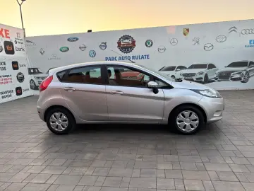 Ford Fiesta 2009 1 6