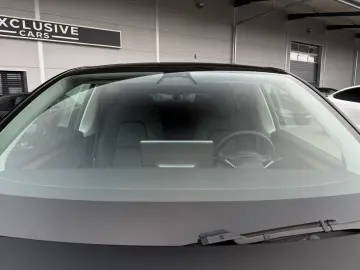 TESLA MODEL Y LONG RANGE AWD   AMD RYZEN