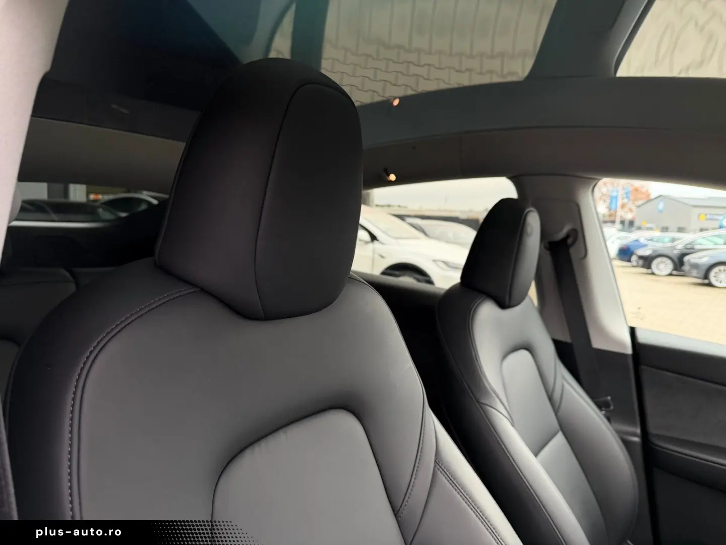 TESLA MODEL Y LONG RANGE AWD   AMD RYZEN