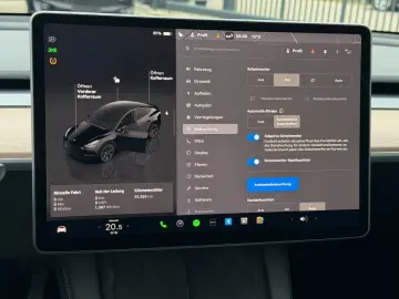 TESLA MODEL Y LONG RANGE AWD   AMD RYZEN