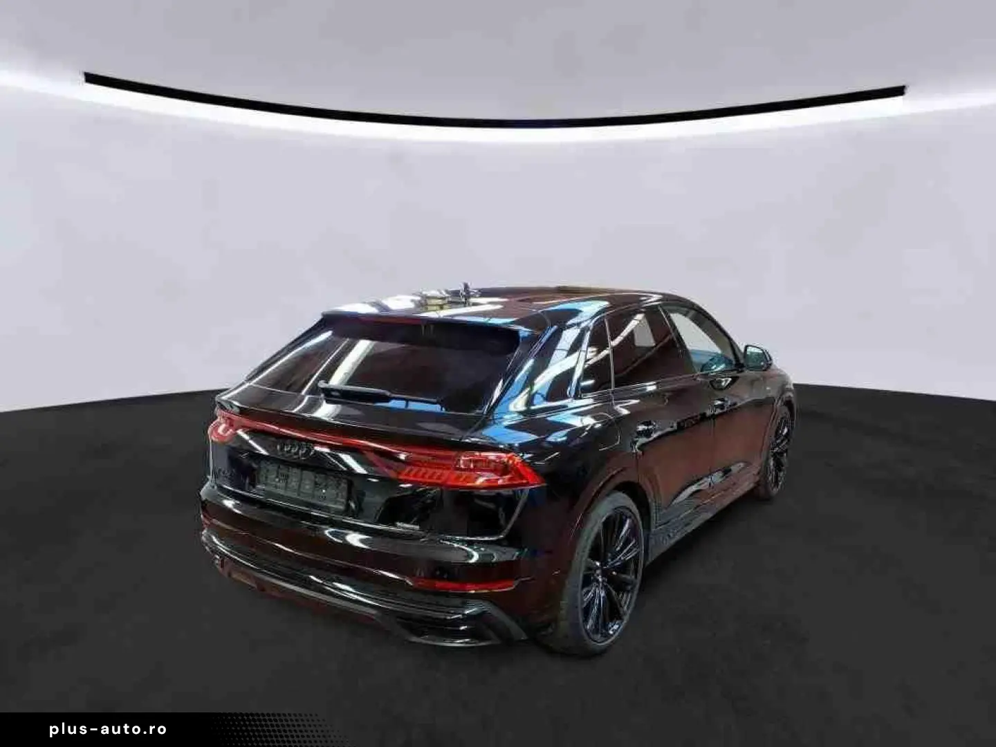AUDI Q8 55 TFSIe S-LINE HD-MATRIX B&O 360  ACC LUFT