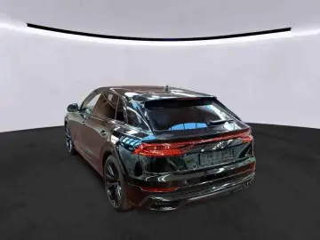 AUDI Q8 55 TFSIe S-LINE HD-MATRIX B&O 360  ACC LUFT