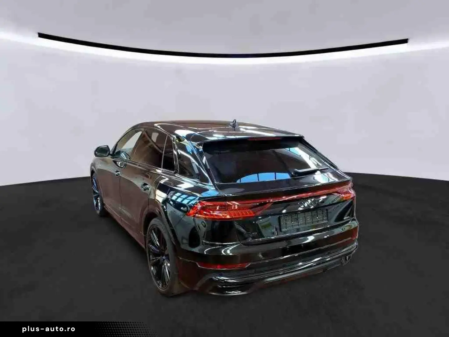 AUDI Q8 55 TFSIe S-LINE HD-MATRIX B&O 360  ACC LUFT