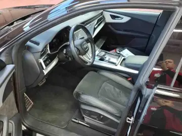 AUDI Q8 55 TFSIe S-LINE HD-MATRIX B&O 360  ACC LUFT