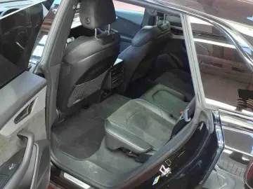 AUDI Q8 55 TFSIe S-LINE HD-MATRIX B&O 360  ACC LUFT