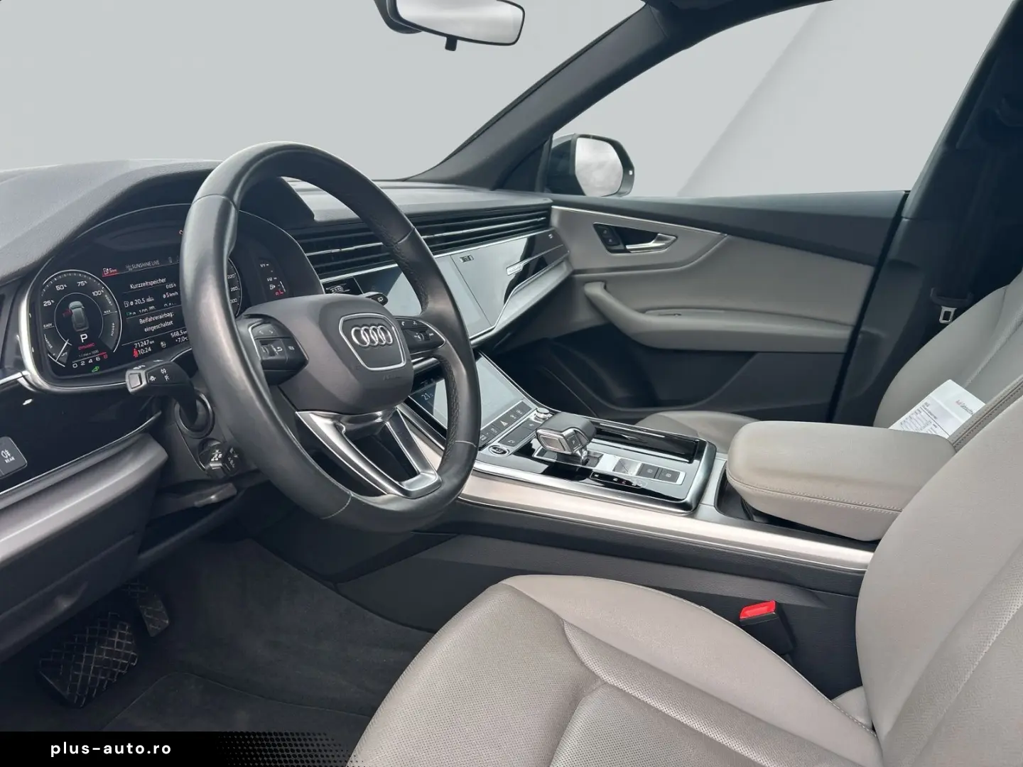 AUDI Q8 55 TFSI e quattro LED LEDER HUD 21  PRIVACY